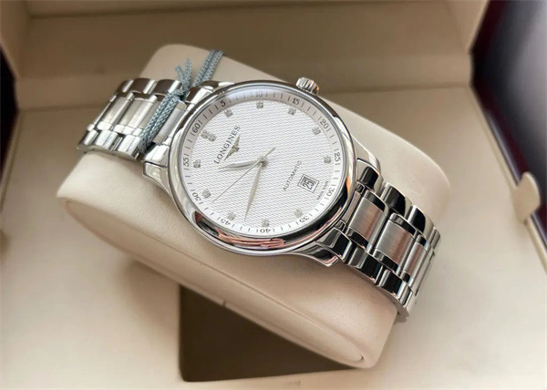 浪琴手表发条一直上不紧解决方法盘点(图) 浪琴手表发条一直上不紧解决方法盘点(图)